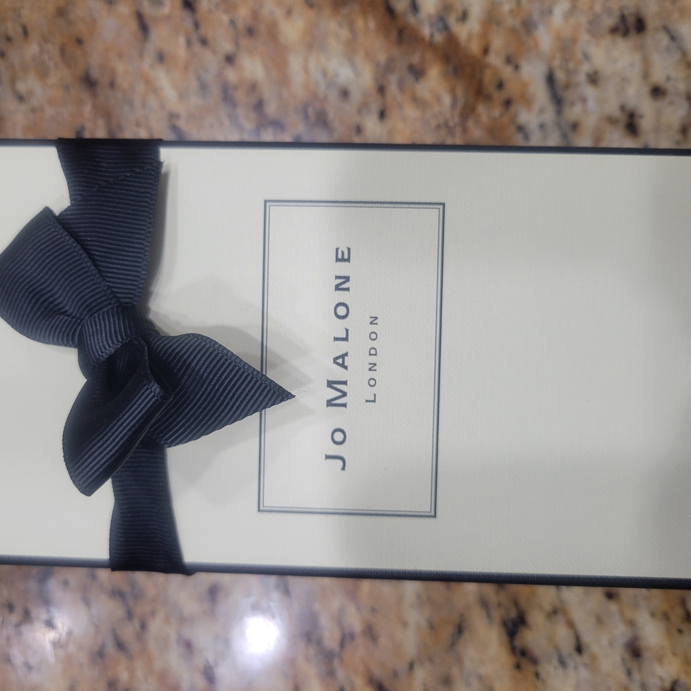 Jo Malone London Gift Box with Black Ribbon